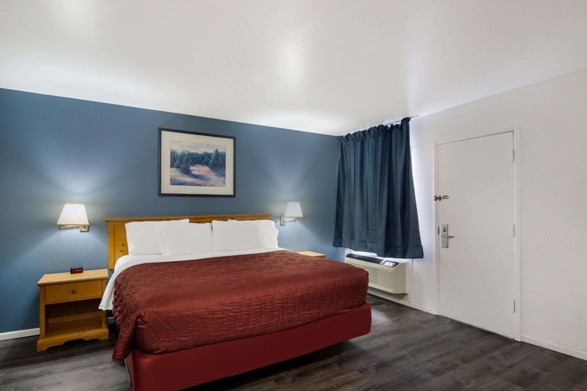 Rodeway Inn & Suites Sidney Historic Downtown I-80 Екстер'єр фото